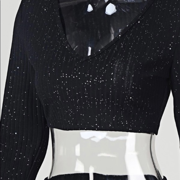 Off the shoulders skirt set - Picture 2 of 4